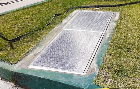 A segurança de contar com tampas de alumínio para caixa de esgoto